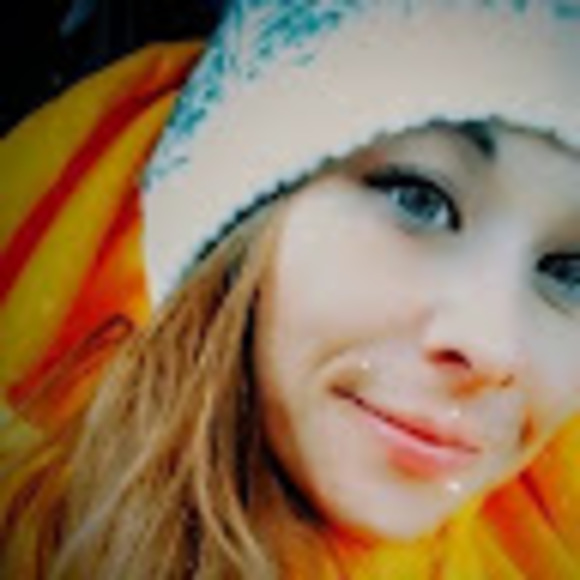 Meet your Posher, Jessica fallon - Picture 1 of 1